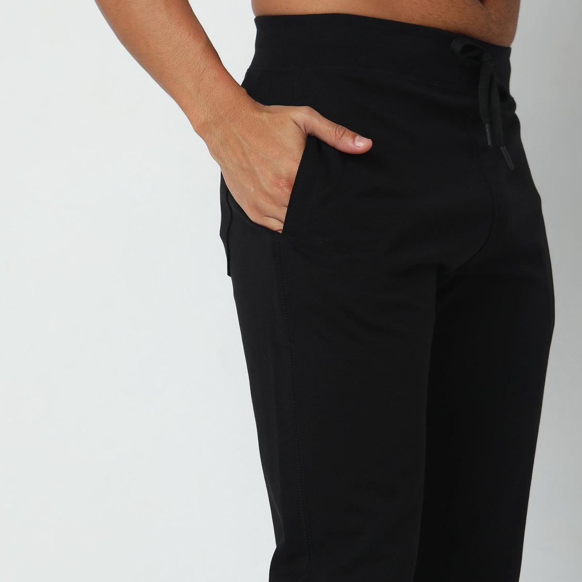 Regular Fit Solid Mid Rise Trackpants