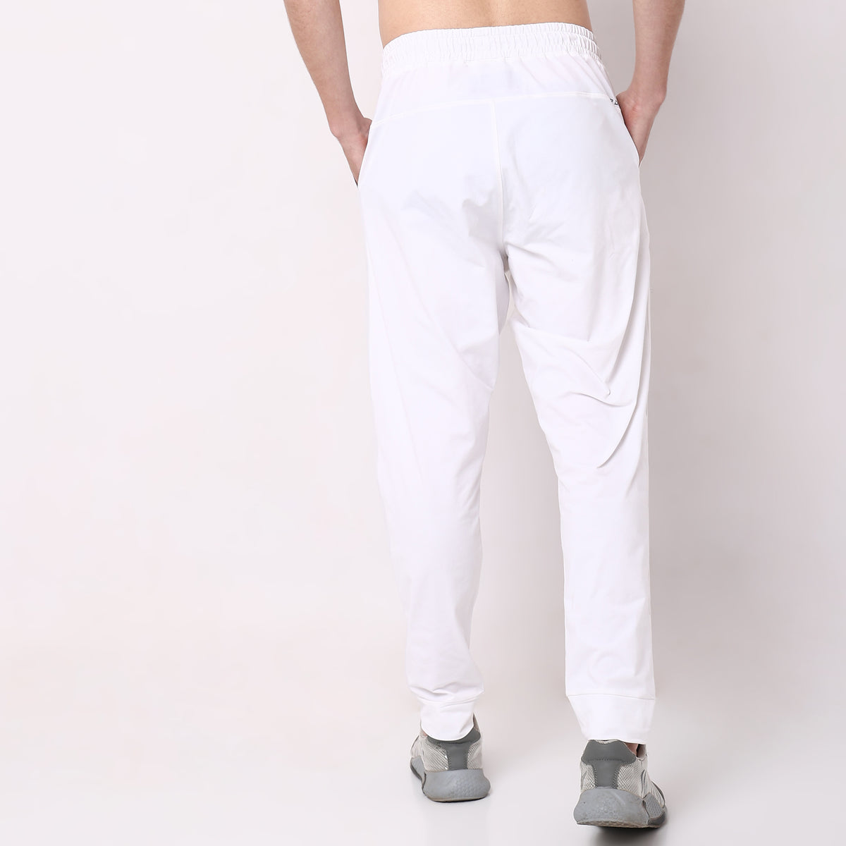 Regular Fit Solid Mid Rise Trackpants