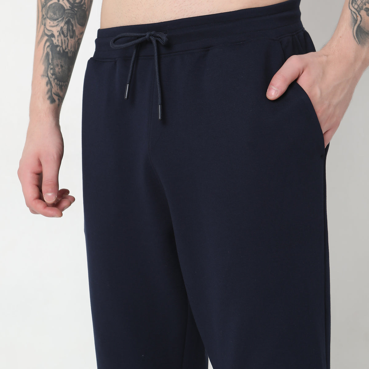 Regular Fit Solid Mid Rise Trackpants