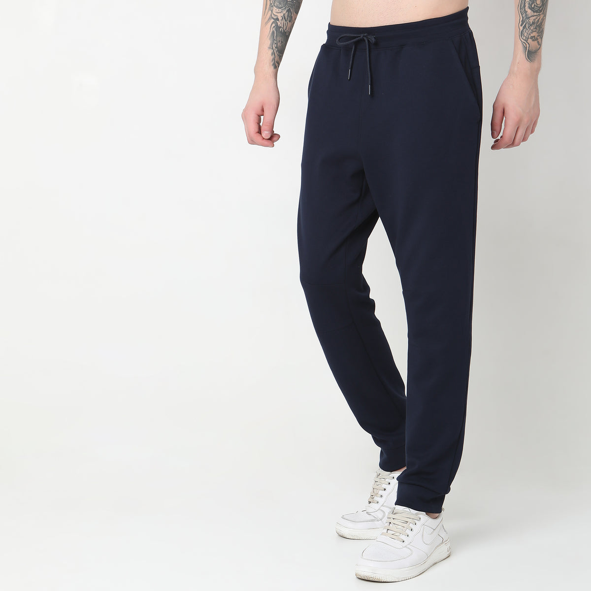 Regular Fit Solid Mid Rise Trackpants