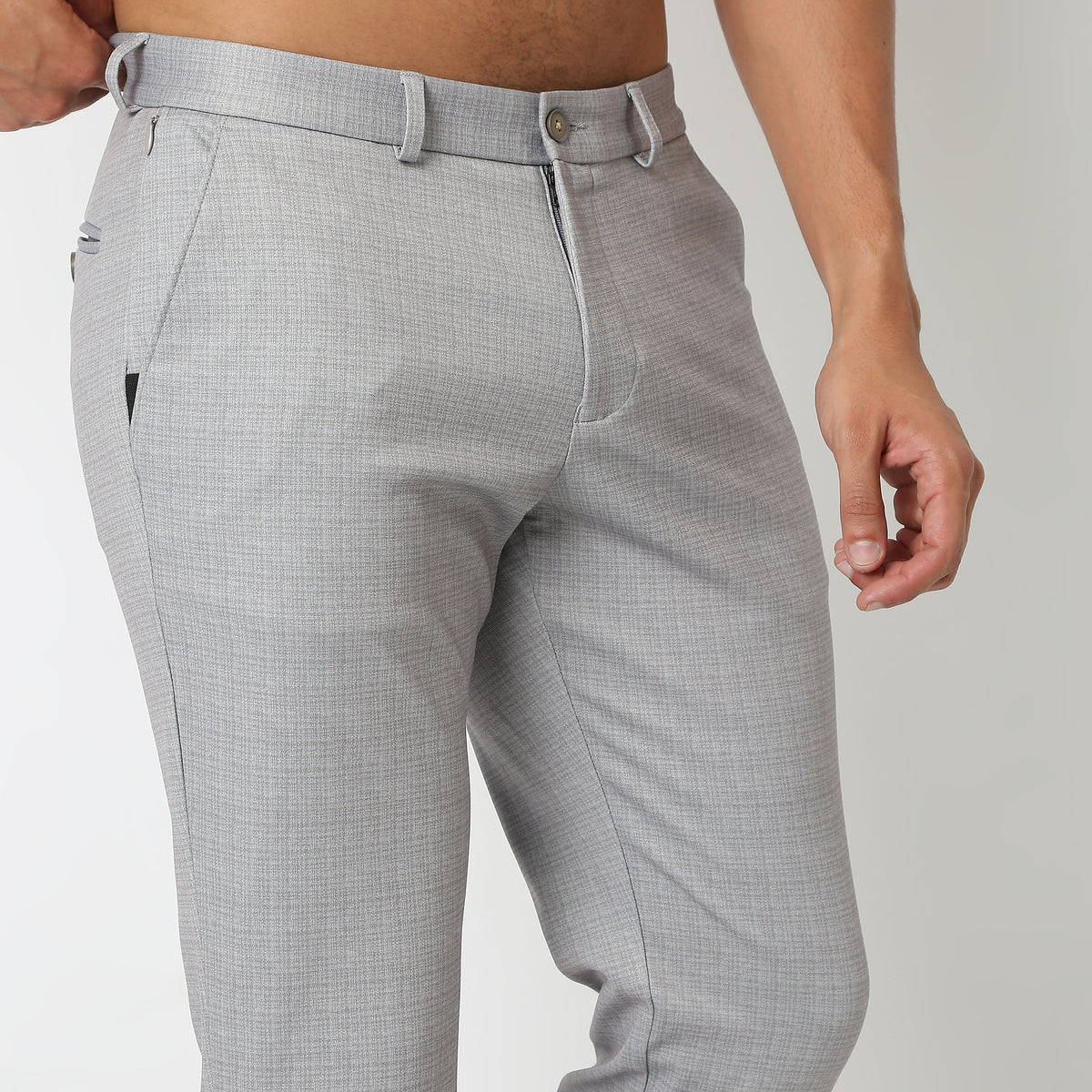 Regular Fit Solid Mid Rise Trousers