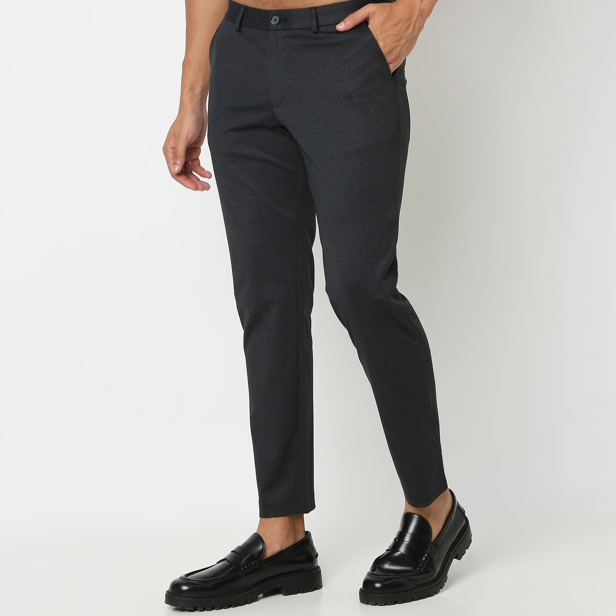 Regular Fit Solid Mid Rise Trousers