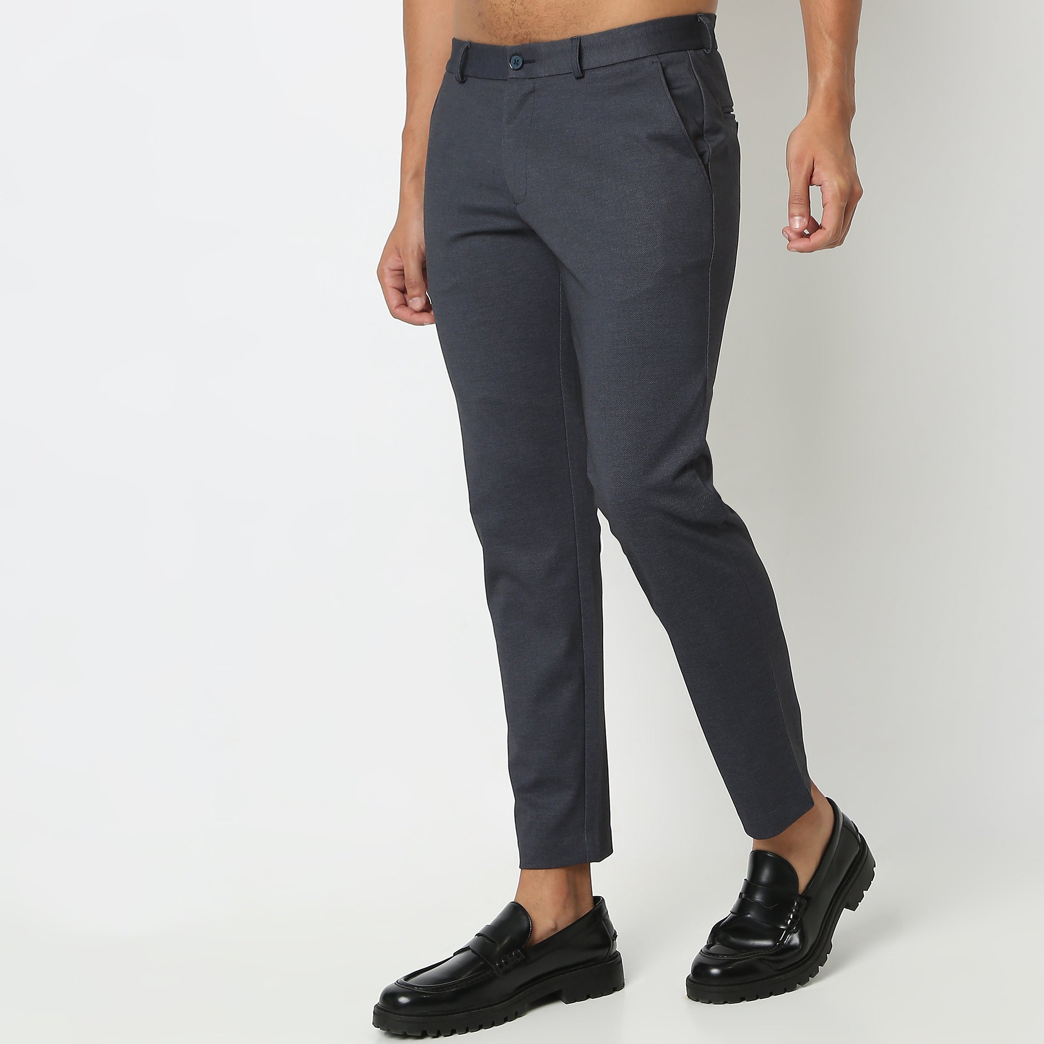 Regular Fit Solid Mid Rise Trousers