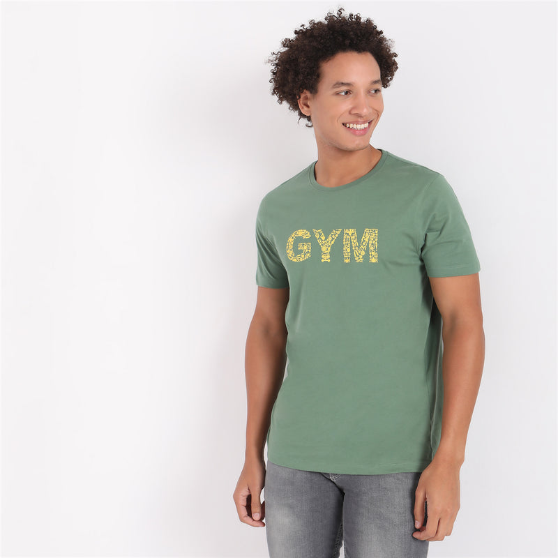 Men Wearing Regular Fit Graphic T-Shirt