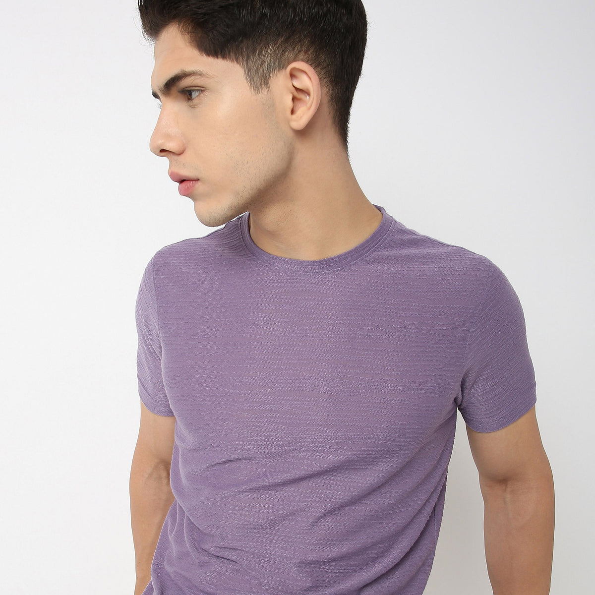 Men Wearing Regular Fit Structured T-Shirt