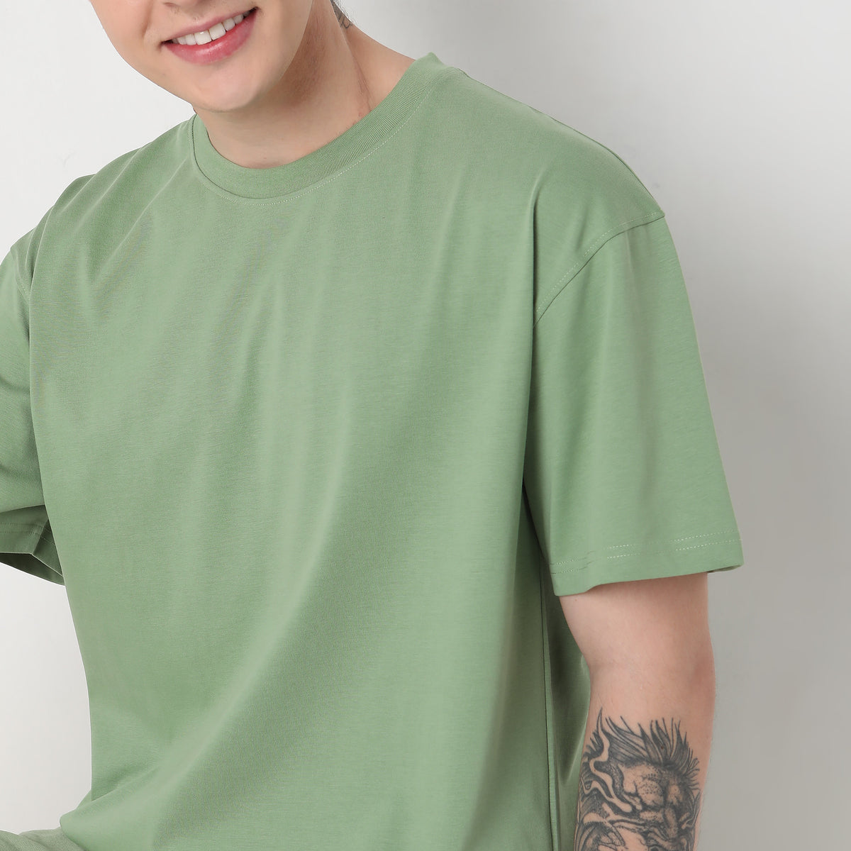 Oversize Solid T-Shirt