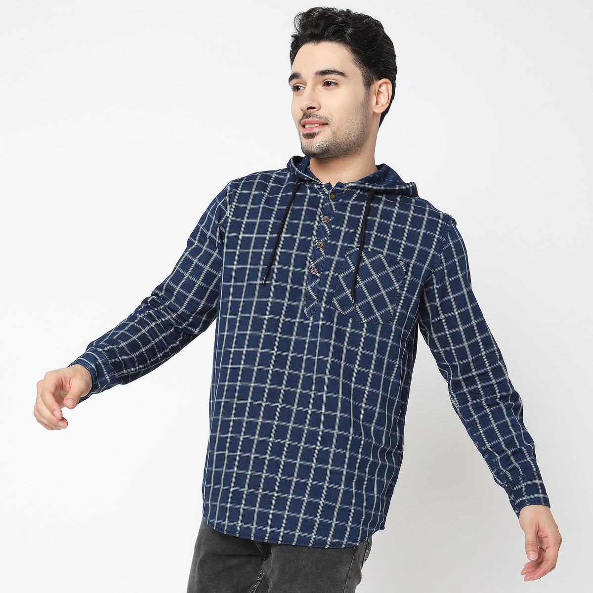 Men Wearing Regular Fit Checkered Shirt