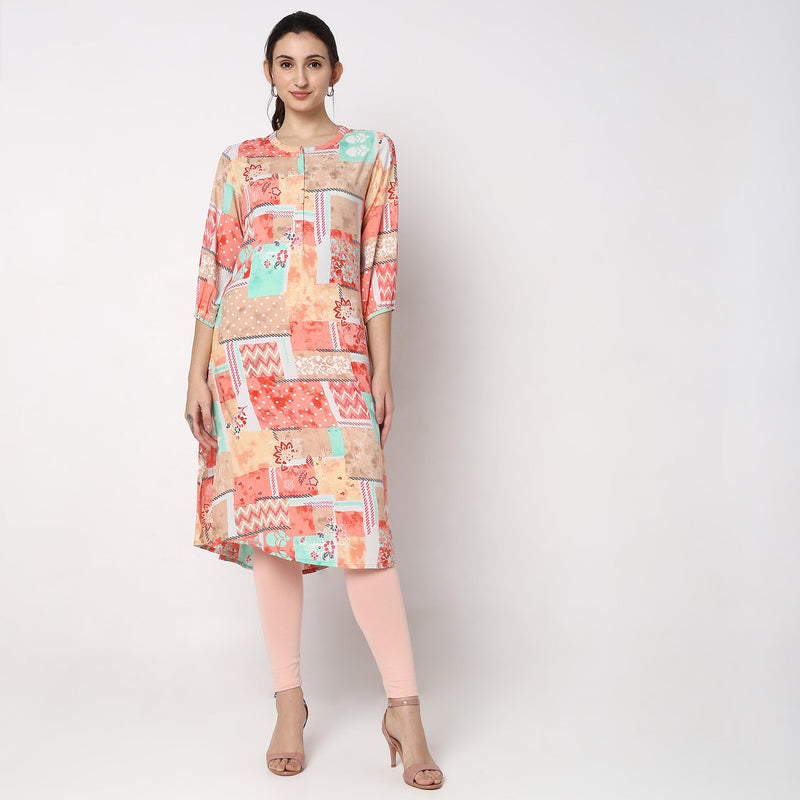 Women Wearing Straight Fit Printed Kurta