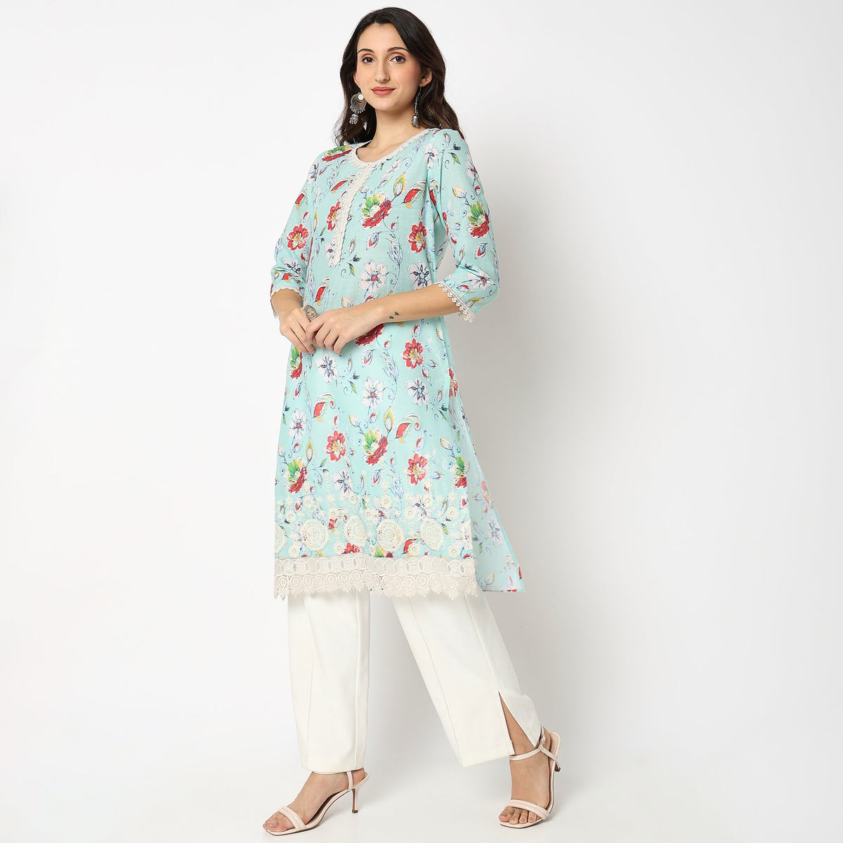 Women Wearing Straight Fit Solid Kurta