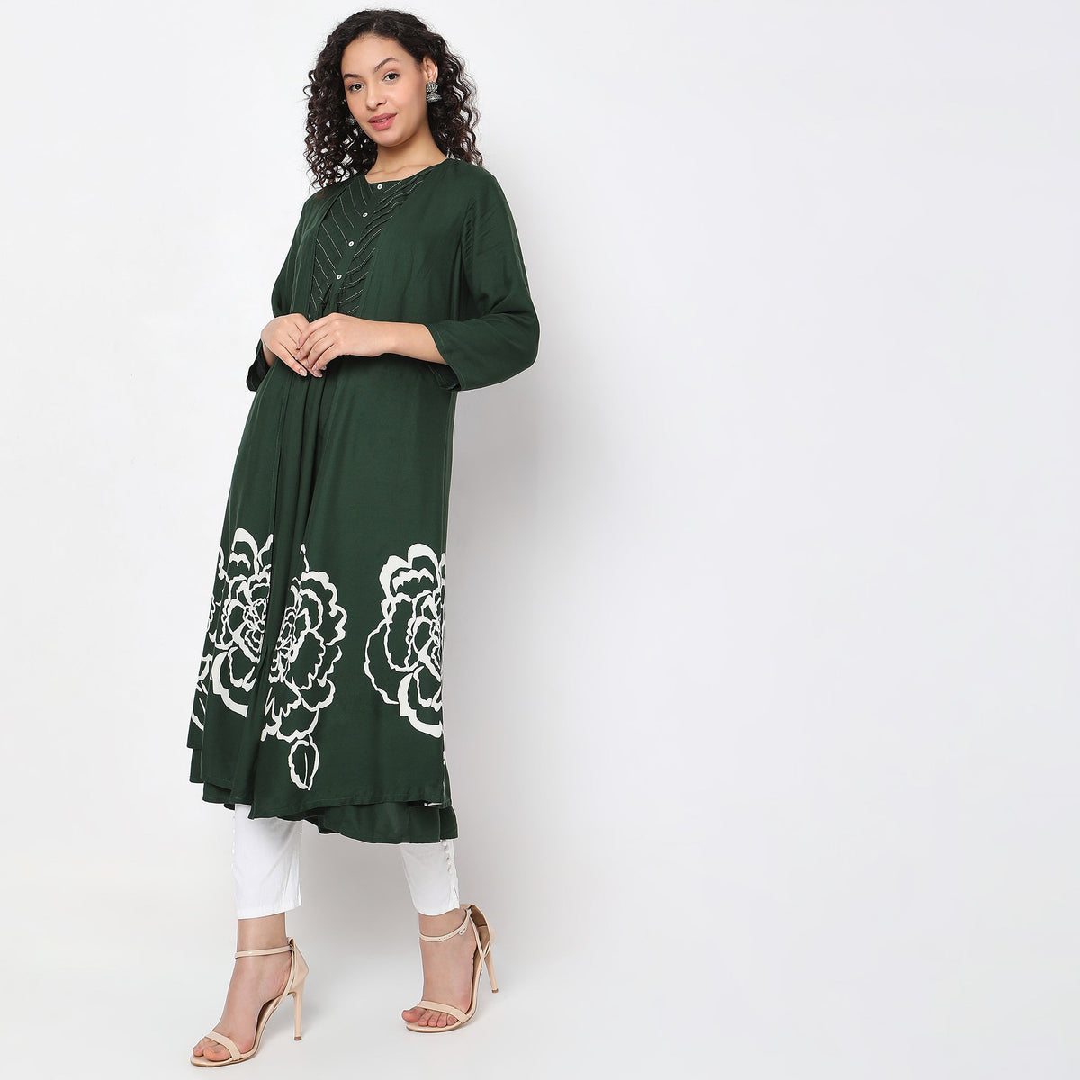 Women Wearing Flare Fit Printed Kurta