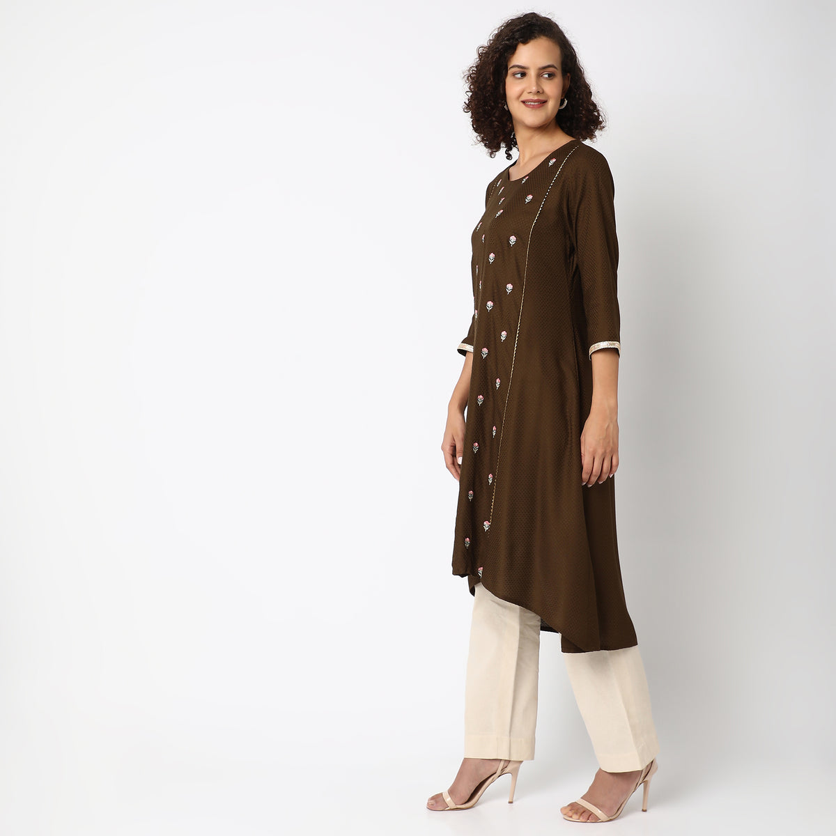 Flare Fit Embroidered Kurta