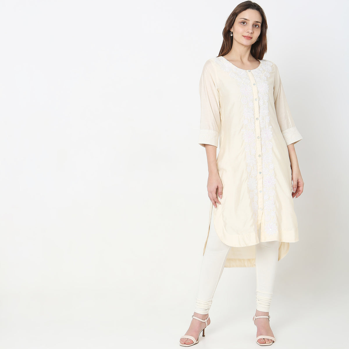 Straight Fit Embroidered Kurta