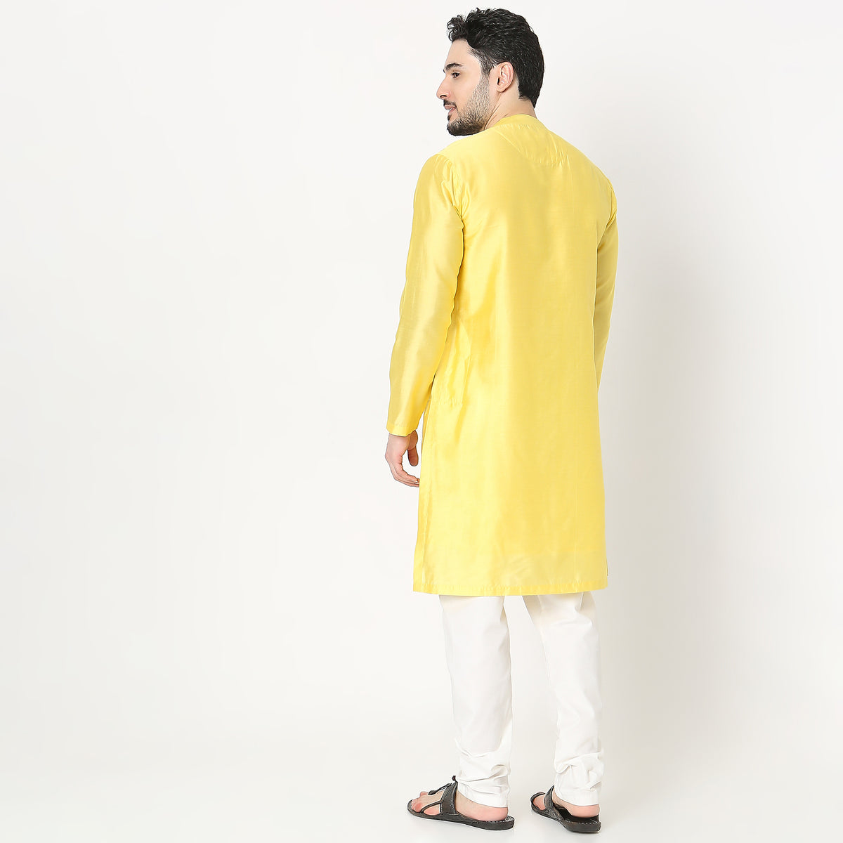 Regular Fit Embellished Kurta