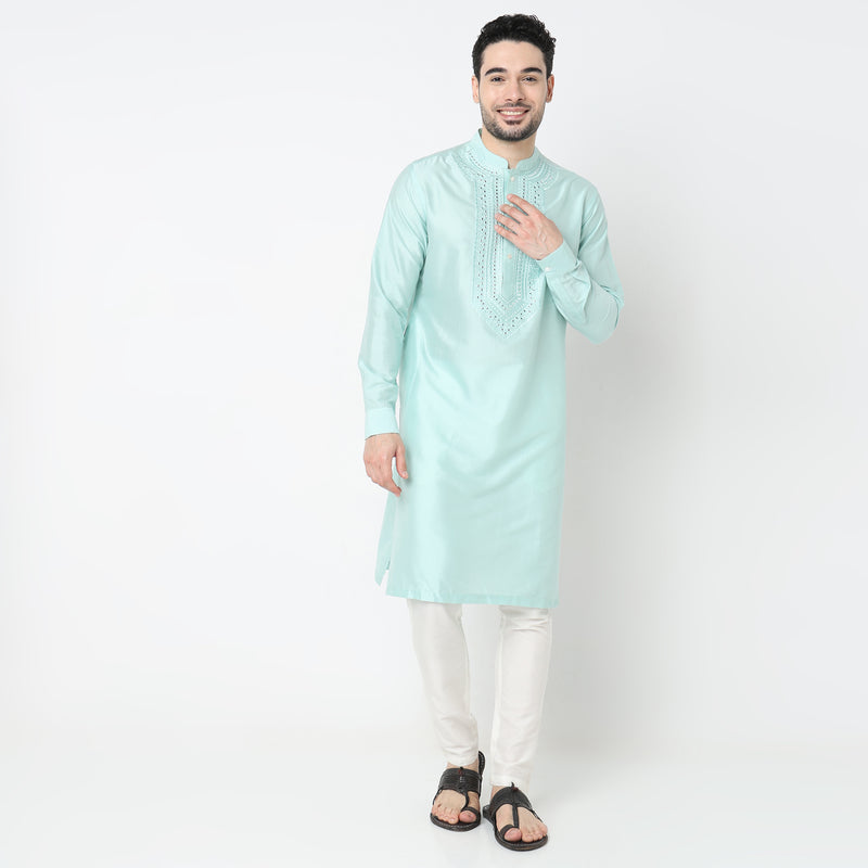 Regular Fit Embellished Kurta