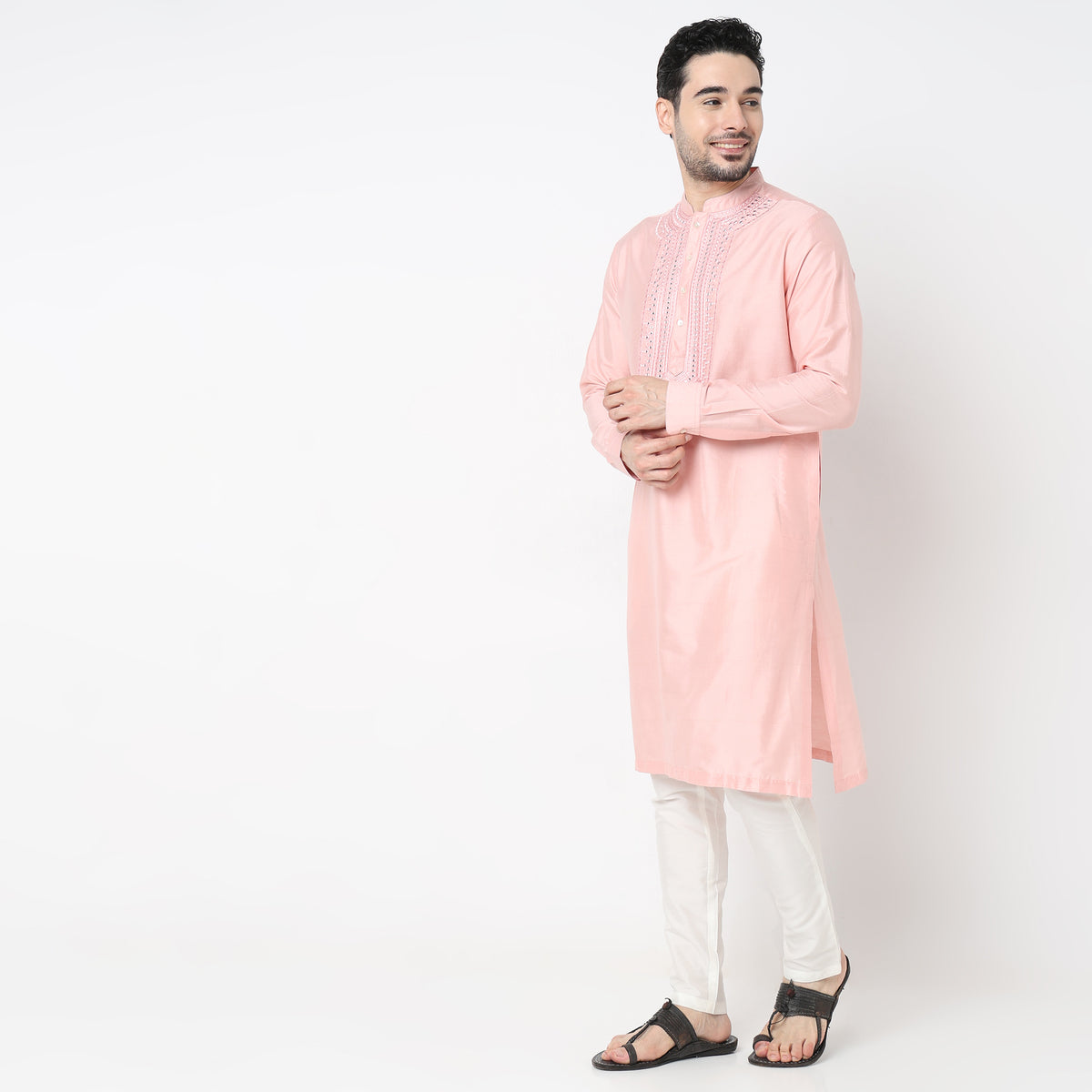 Regular Fit Embellished Kurta