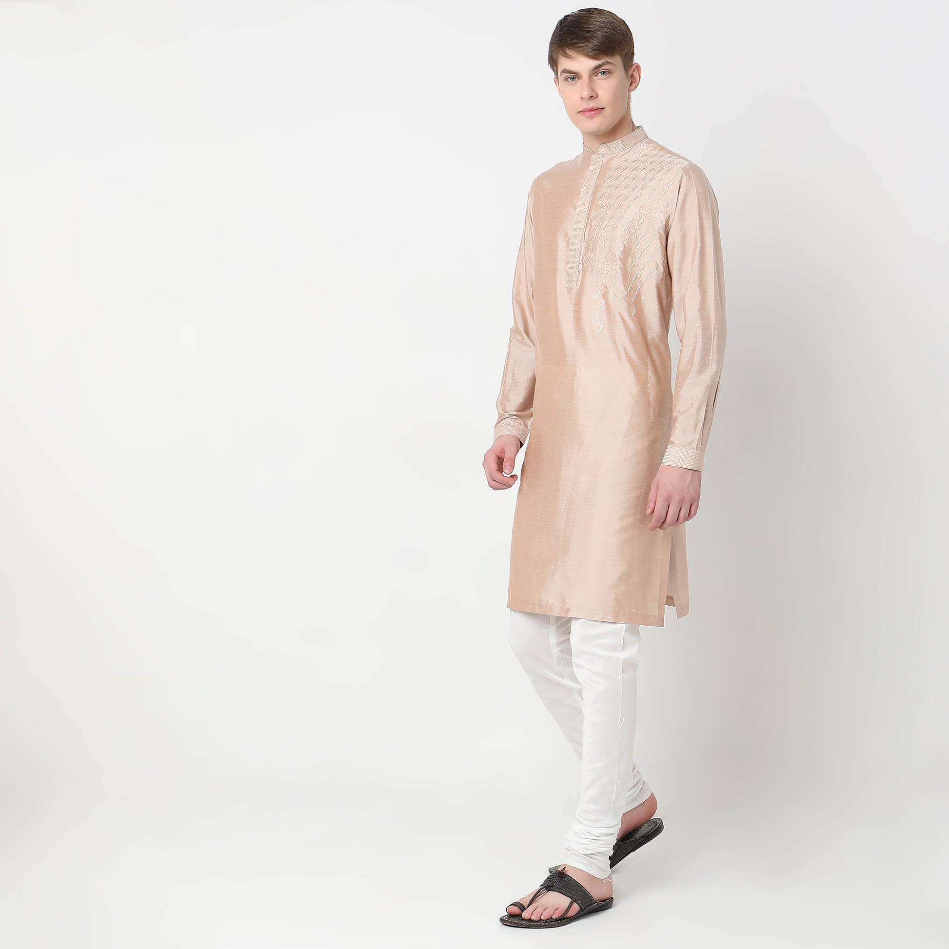 Regular Fit Embroidered Kurta