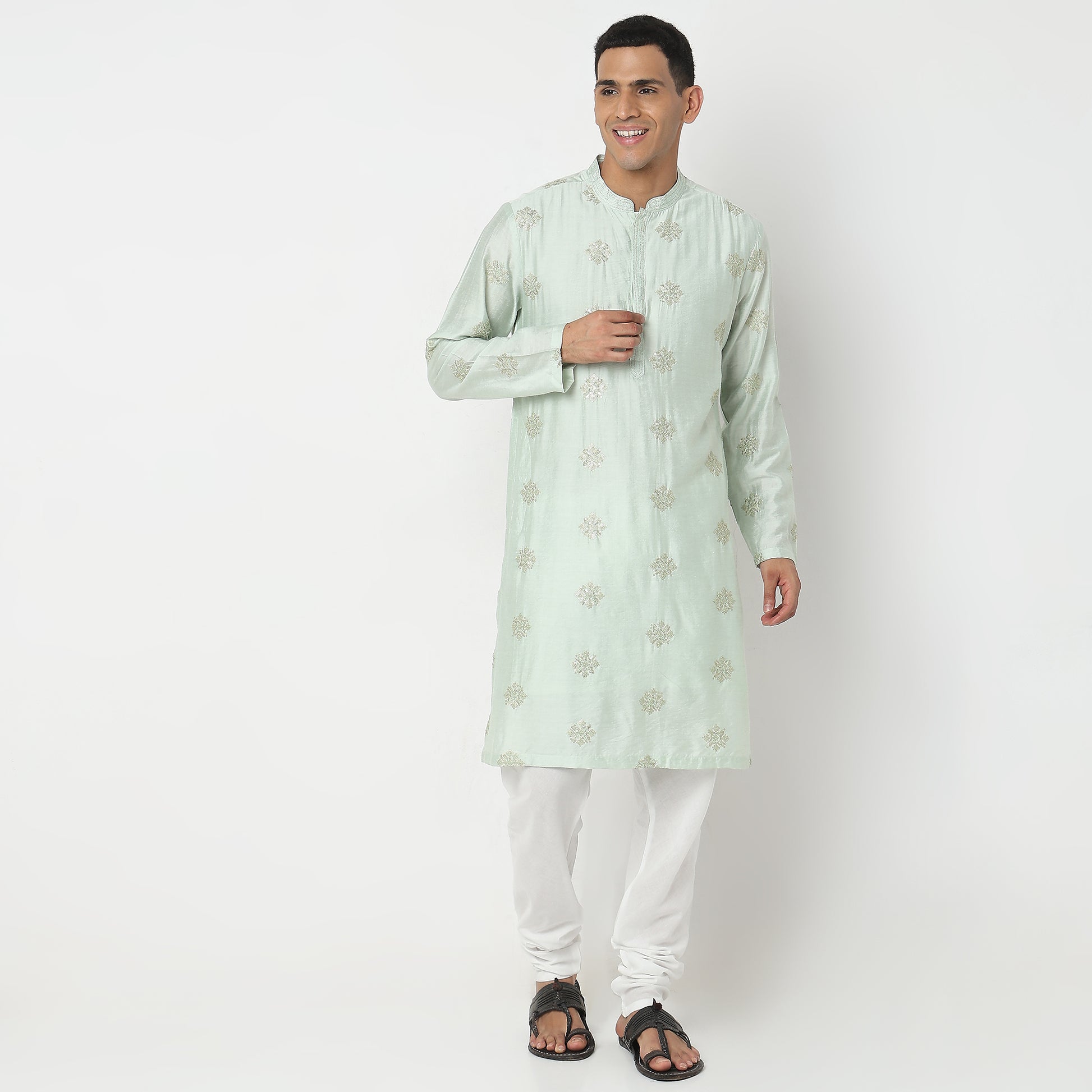 Regular Fit Embellished Kurta