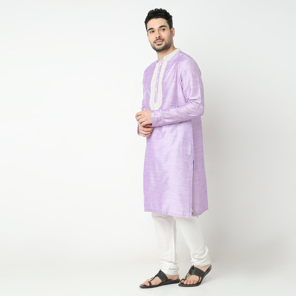 Regular Fit Embroidered Kurta