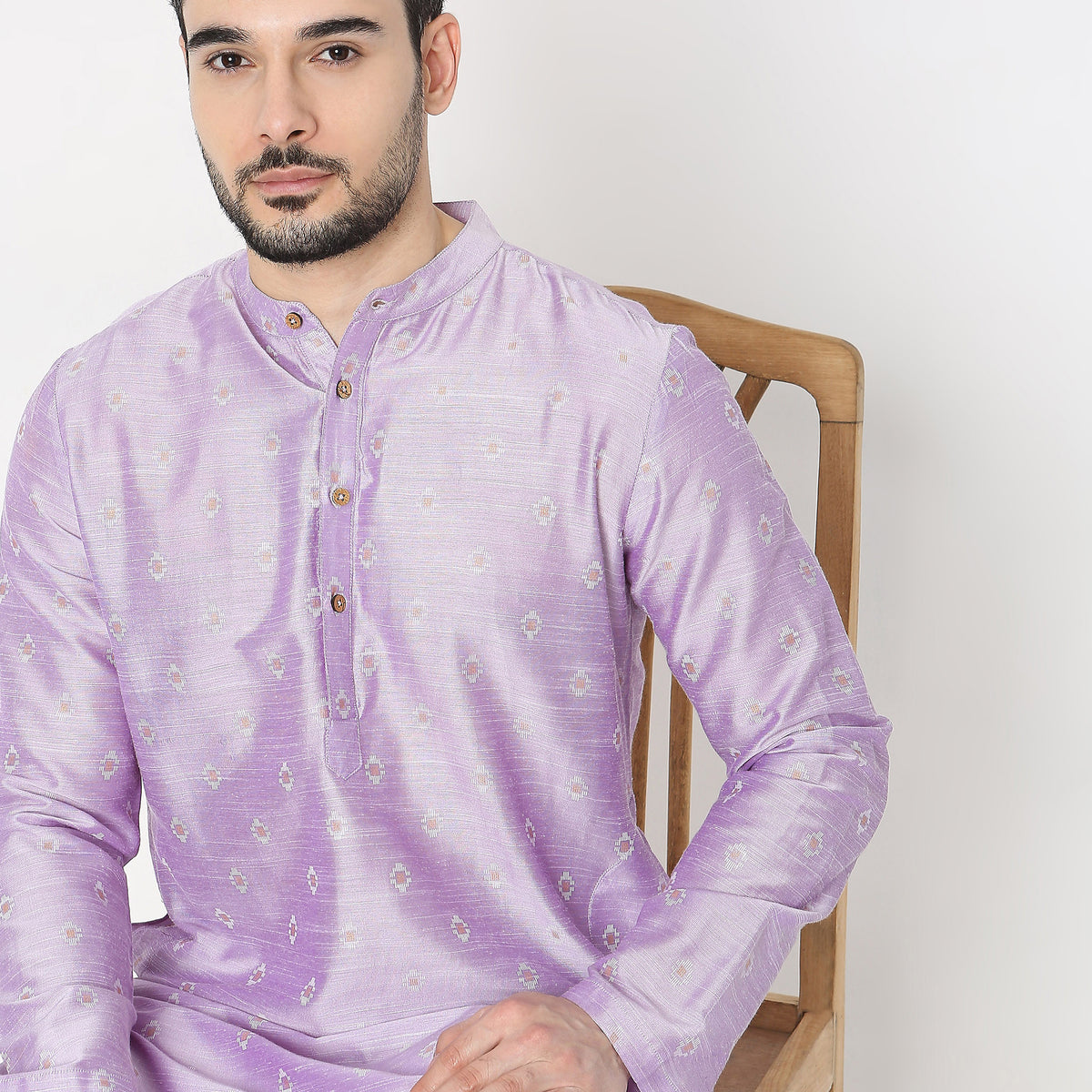 Regular Fit Embellished Kurta