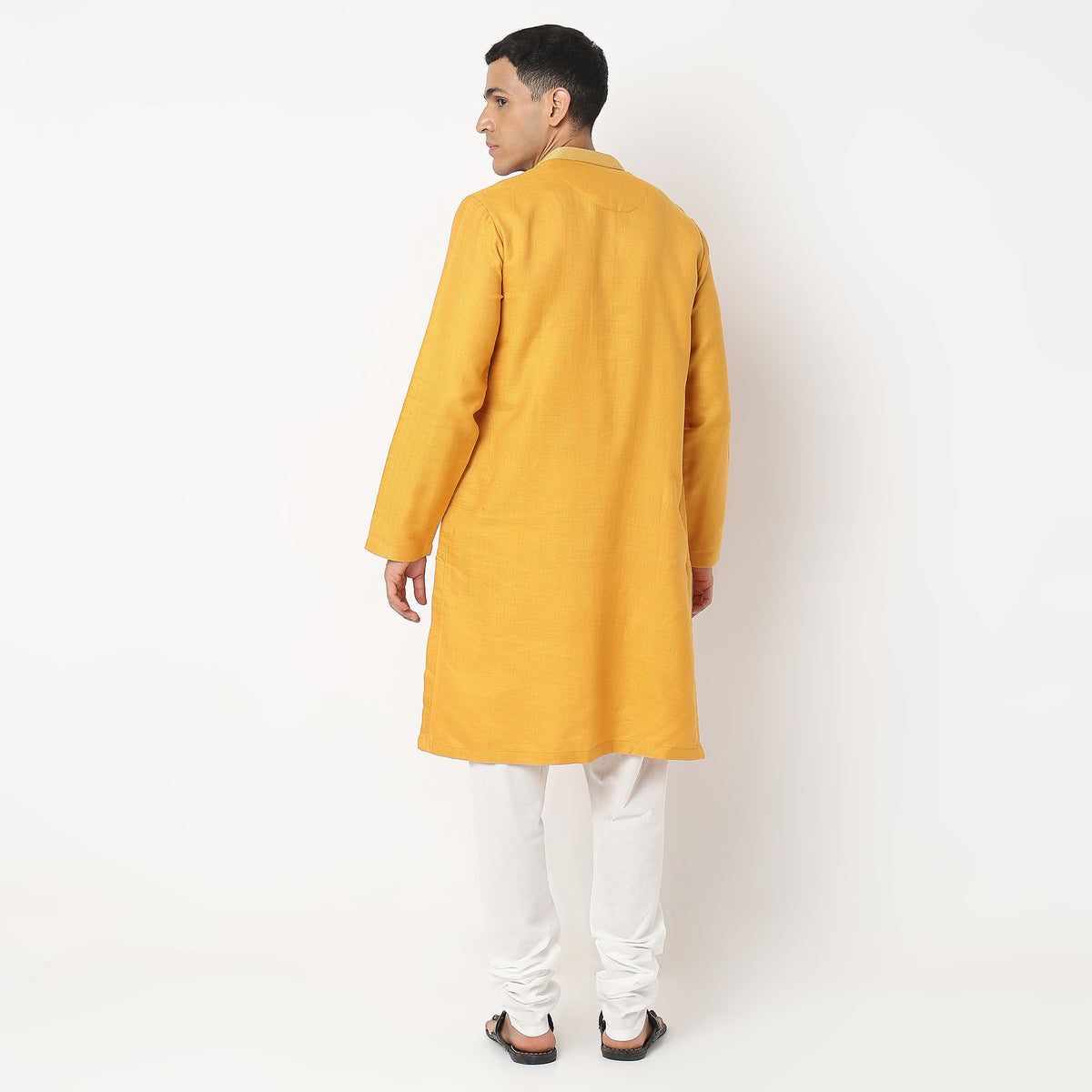 Regular Fit Solid Kurta