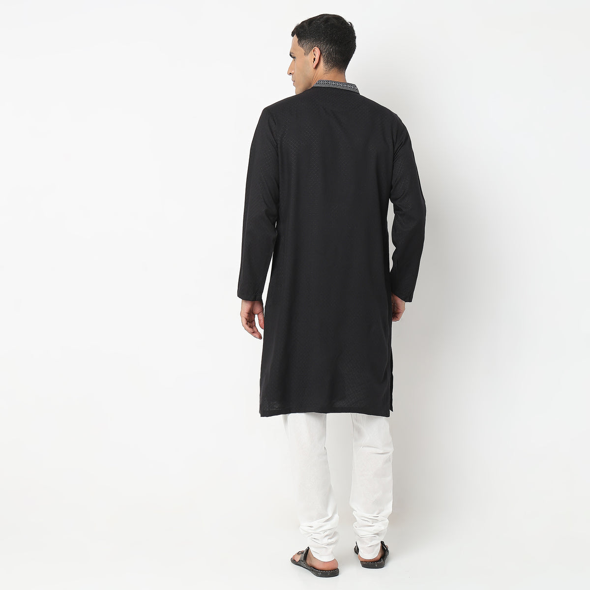 Regular Fit Structured Kurta