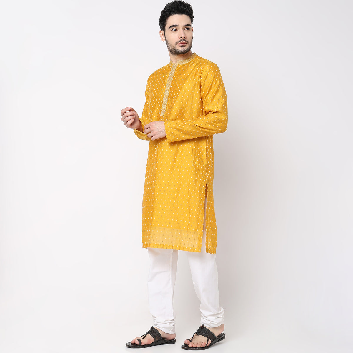 Men Wearing Regular Fit Jacquard Kurta