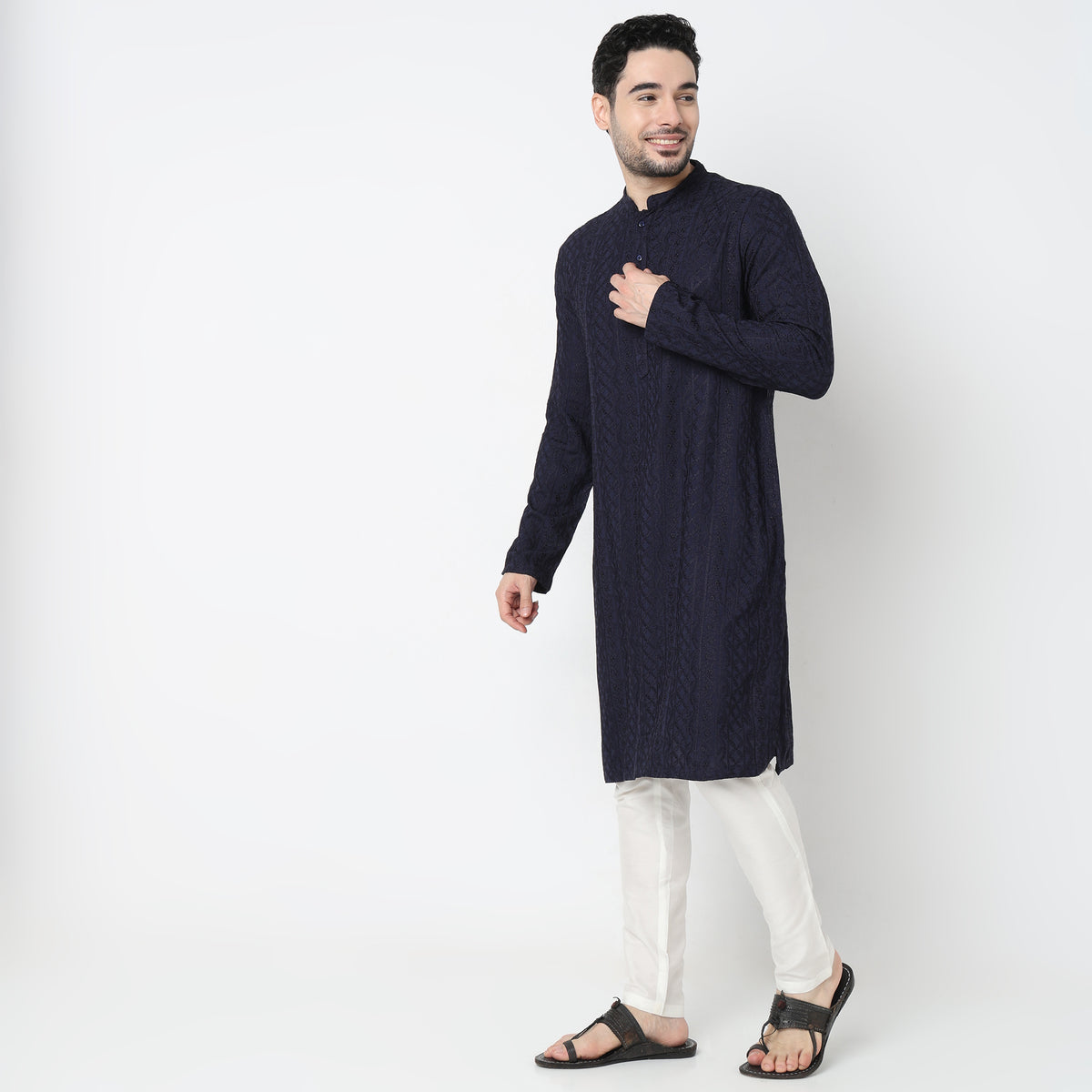 Regular Fit Embroidered Kurta