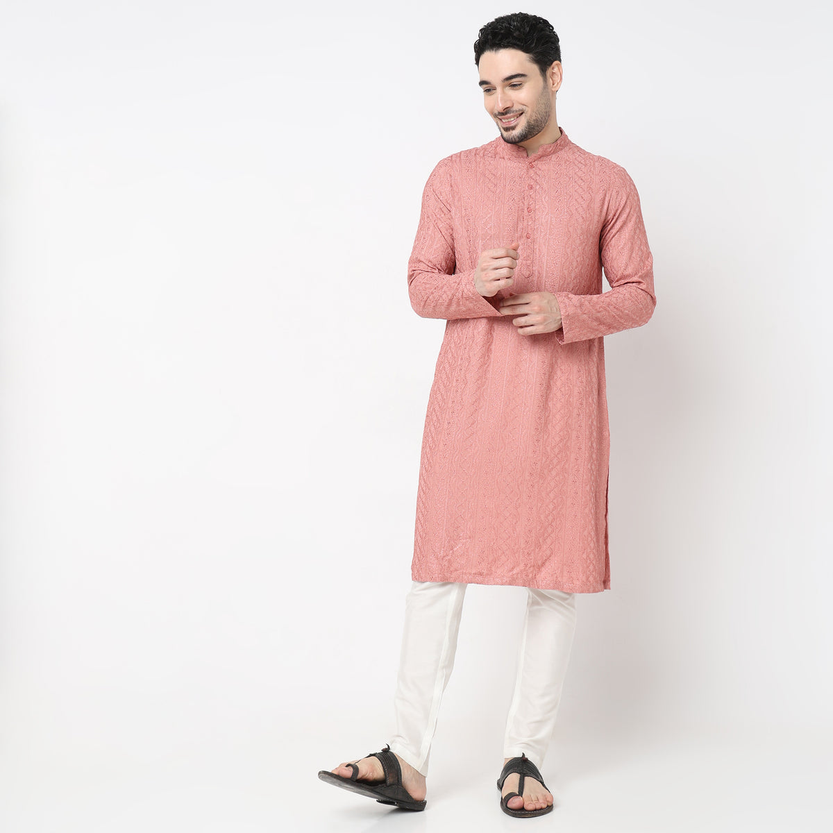 Regular Fit Embroidered Kurta