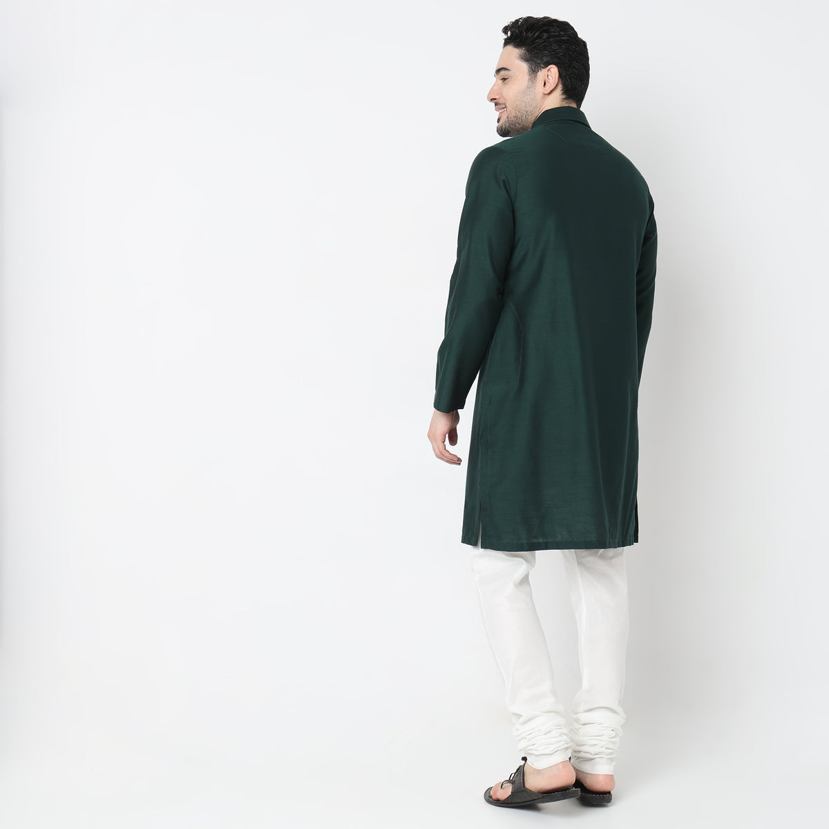 Regular Fit Solid Kurta