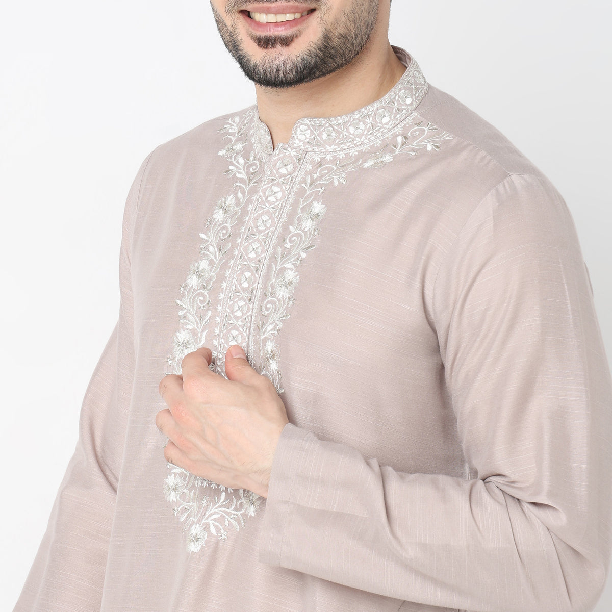 Regular Fit Embroidered Kurta