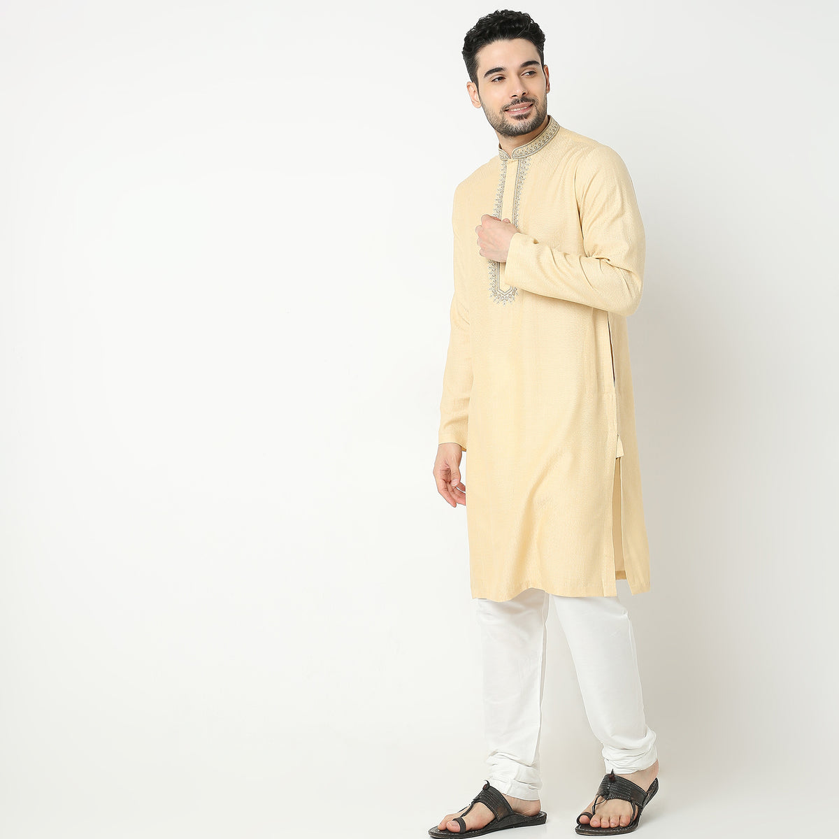 Regular Fit Structured Kurta