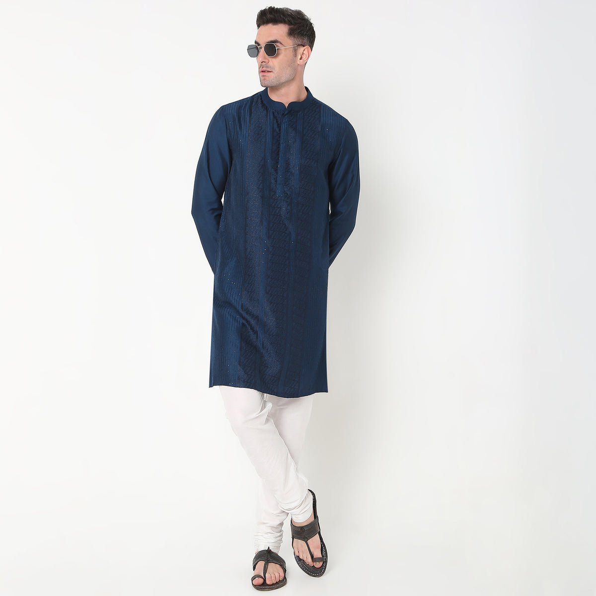 Regular Fit Embroidered Kurta