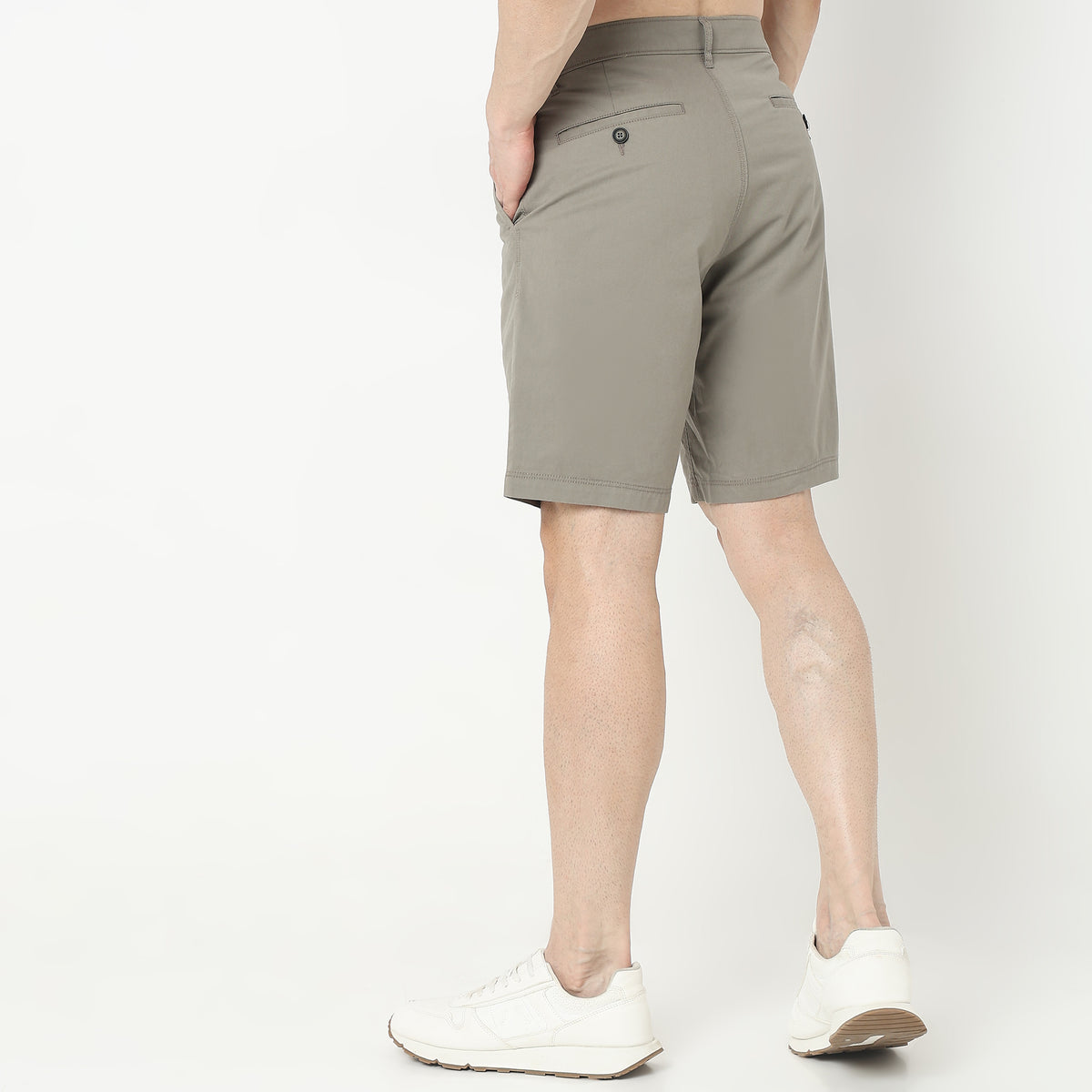 Regular Fit Solid Mid Rise Shorts