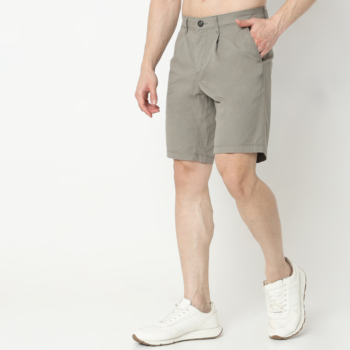 Regular Fit Solid Mid Rise Shorts