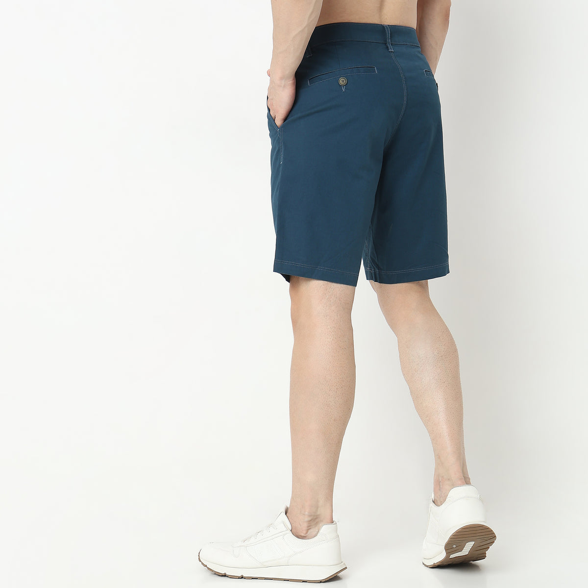 Regular Fit Solid Mid Rise Shorts