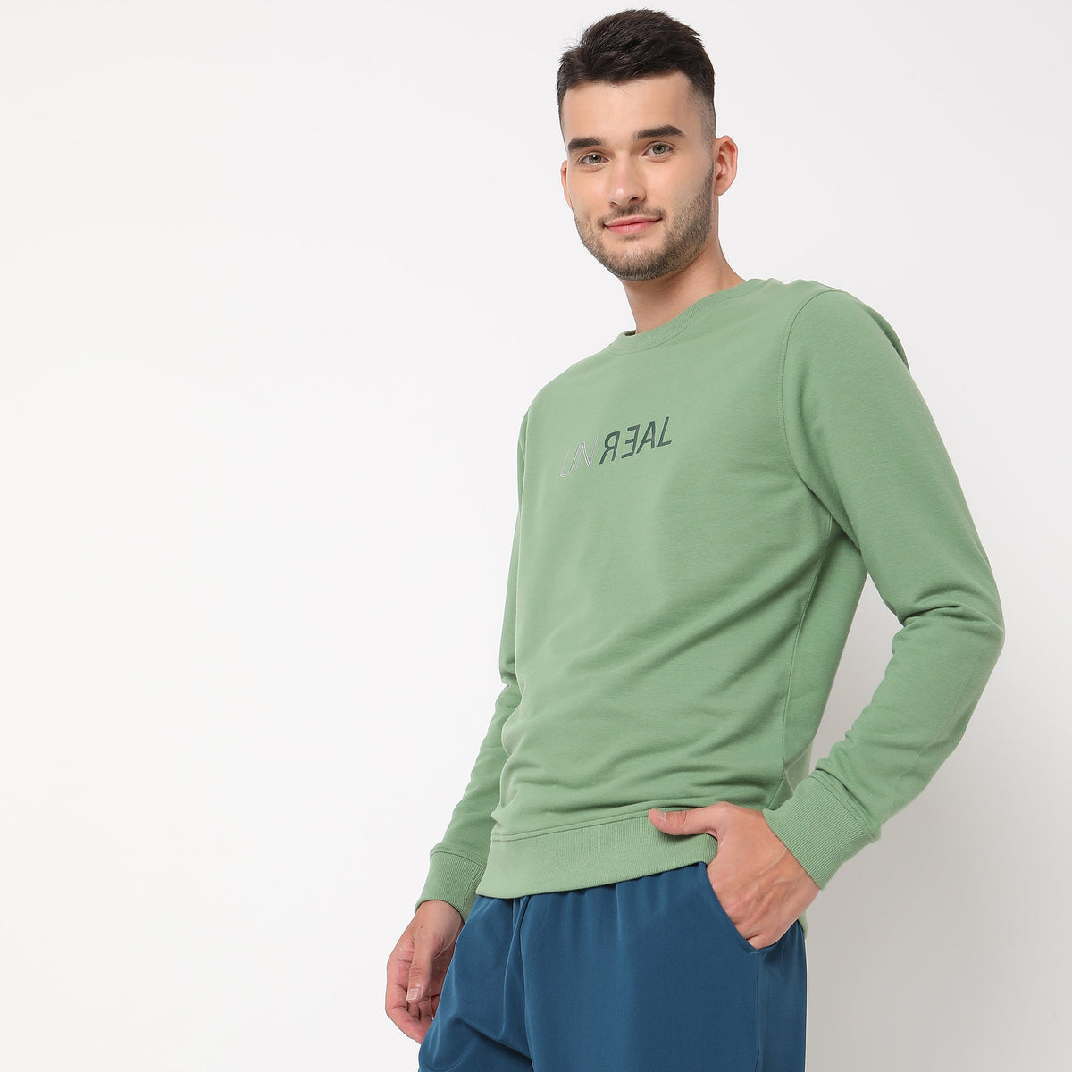 Men Wearing Regular Fit Solid T-Shirt