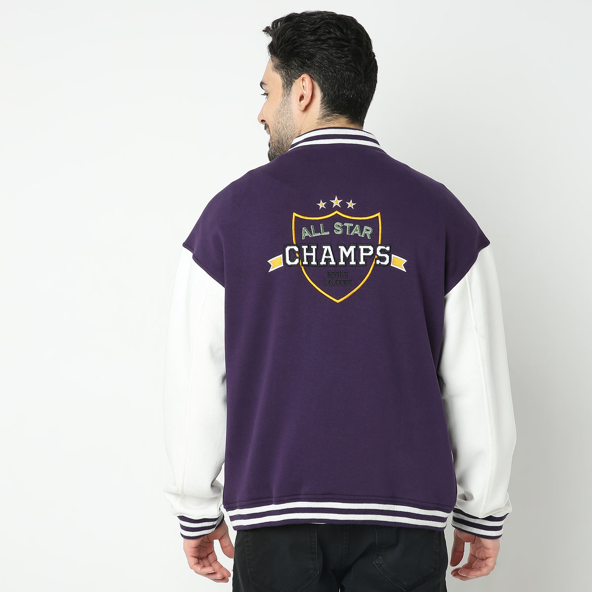 Regular Fit Graphic Sweatshirts