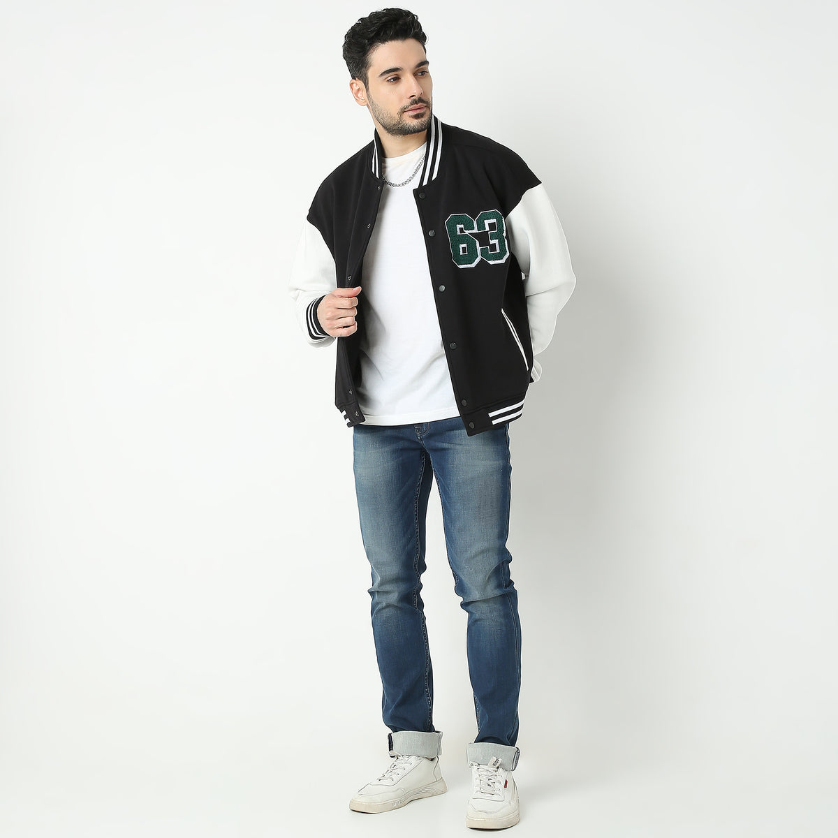 Regular Fit Graphic Sweatshirts