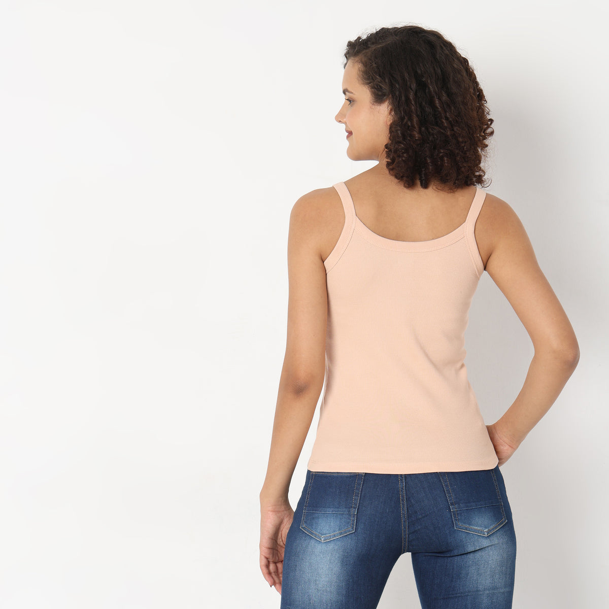 Regular Fit Solid Slip