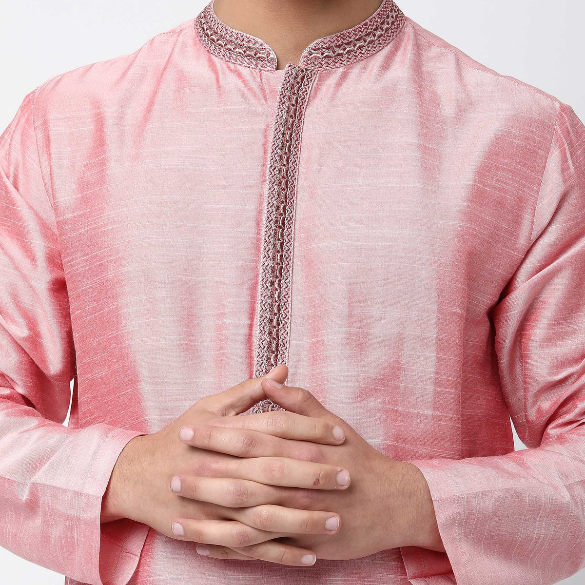 Regular Fit Embroidered Kurta