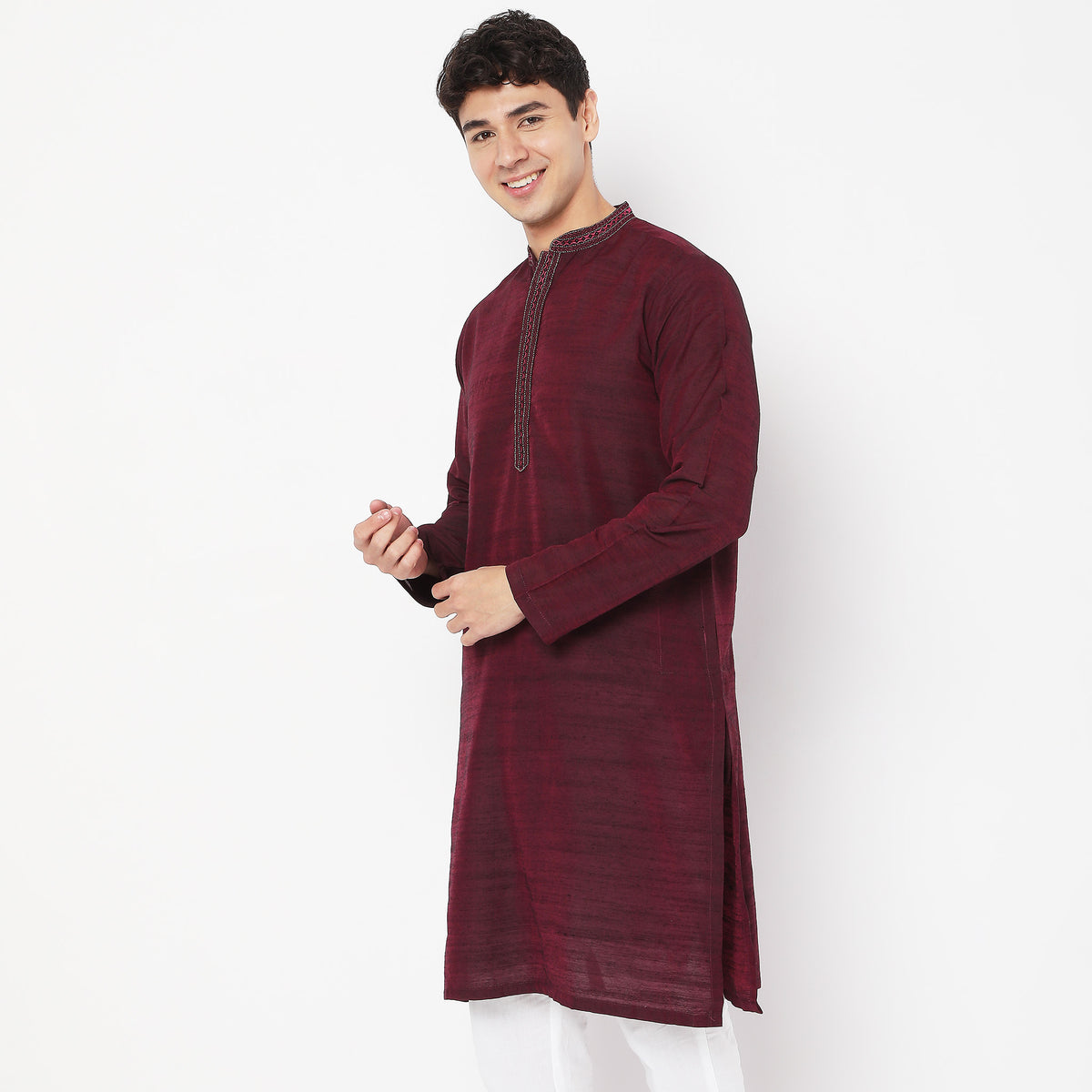 Regular Fit Embroidered Kurta