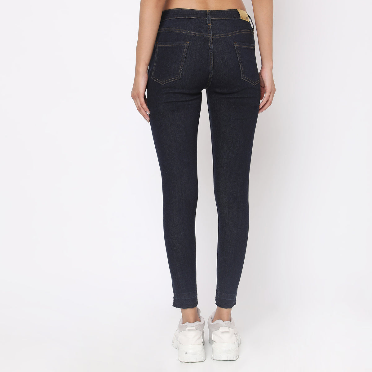 Skinny Fit Solid High Rise Jeans